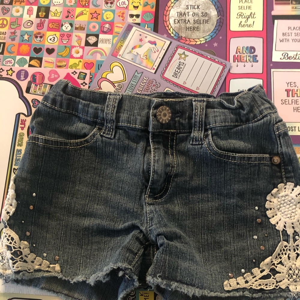 Jean short and Star T-shirt